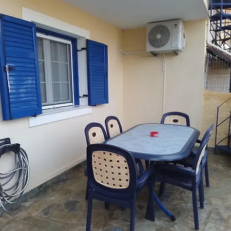 Kali's Casa * Karavomylos